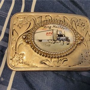Truck belt buckle